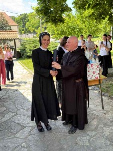 s._Antonia_diploma-min_50